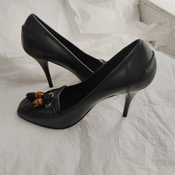 Gucci High Heel Loafers - Size 8b - Black - Leather - Picture 10 of 16
